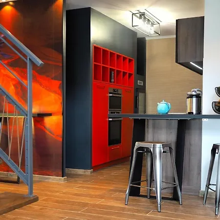 Du Belvedere, Piscine Interieure, Et Hammam